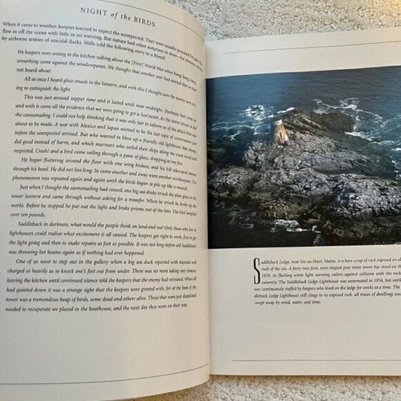 New England Lighthouses : Bay of Fundy to Long Island Sound Paperback 1996 - Picture 3 of 4
